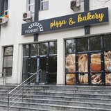 Pizzar, ajutor bucatar